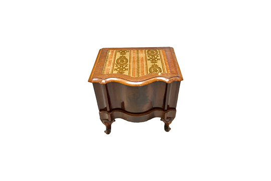 1 COMODA IN STILE VITTORIANO CON STRUTTURA IN LEGNO DIM. 46x44x40 CM