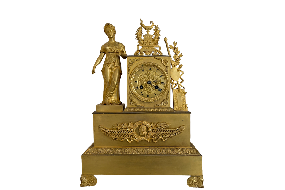 1 OROLOGIO DA TAVOLA CON MOVIMENTO A PENDOLO “PARIGINA” IN METALLO DORATO DIM. 26x38x10 CM