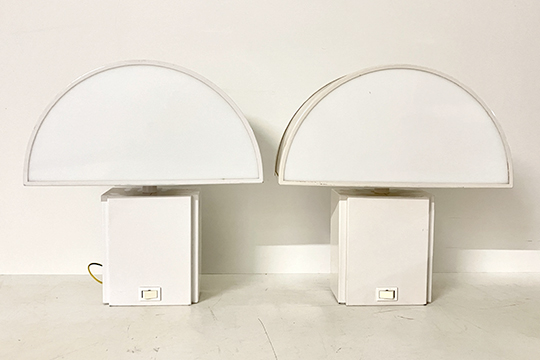1 COPPIA DI APPLIQUE HARVEY GUZZINI MOD. OLYMPE A UNA FIAMMA IN METALLO E PLASTICA, PICCOLI DIFETTI DIM. 30x33x11 CM