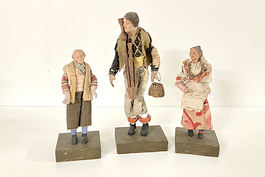 3 ANTICHE STATUETTE DA PRESEPE, PICCOLI DIFETTI DIM. 9x23x7 11x30x7 E 9x22x7 CM