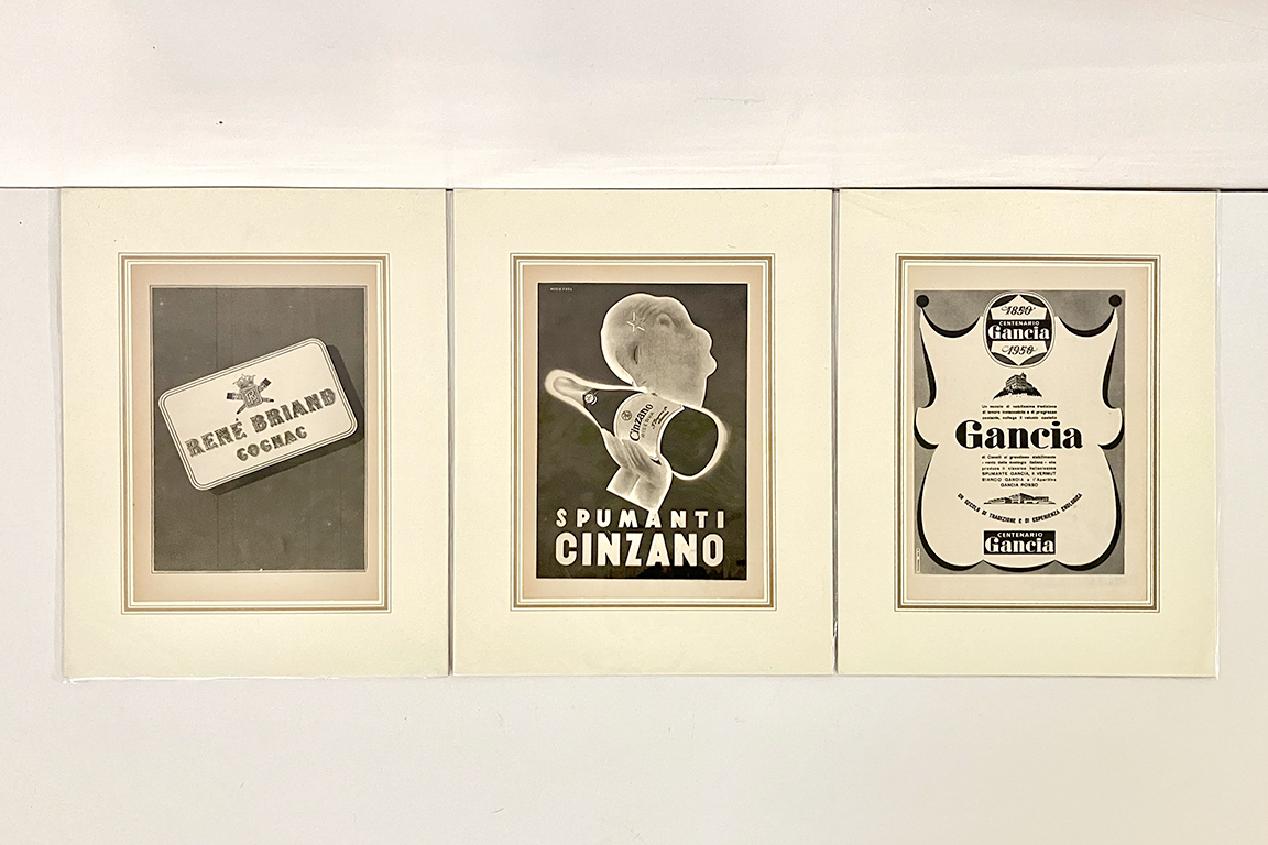 3 STAMPE SU CARTA, RIPRODUZIONI PUBBLICITARIE VINTAGE “BRIAND”, “CINZANO” E “GANCIA” DIM. 25x33 CM