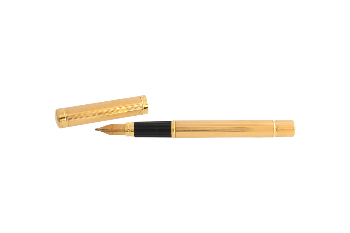 1 PENNA STILOGRAFICA WATERMAN CON STRUTTURA IN METALLO PLACCATO ORO E PENNINO IN O.G. 18 KR.