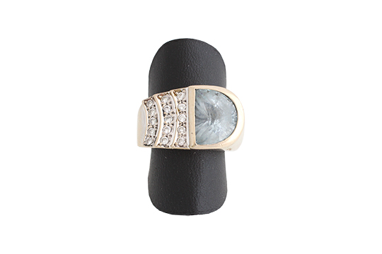 1 ANELLO IN O.B. 18 KR. CON PIETRA AZZURRA SEMIPREZIOSA E BRILLANTI PER COMPL. KT. 0,30 C.a GR. TOT. 18,65