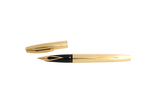 1 PENNA STILOGRAFICA SHEAFFER “IMPERIAL 797” IN METALLO LAMINATO ORO 12 KR. CON PENNINO IN ORO 14 KR.