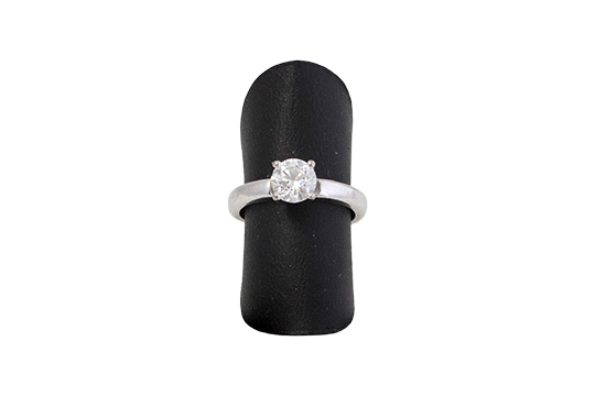 1 ANELLO IN O.B. 18 KR. FIRMATO BUCHERER CHE INCASTONA BRILLANTE SOLITARIO DI KT. 0,80 GR. 3,95