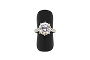 1 ANELLO IN O.B. 18 KR. CHE INCASTONA BRILLANTE SOLITARIO DI KT. 4,90 C.a CLASSIFICABILE: PUREZZA SI-I1, COLORE M-N (CAPE) GR. TOT. 5,15